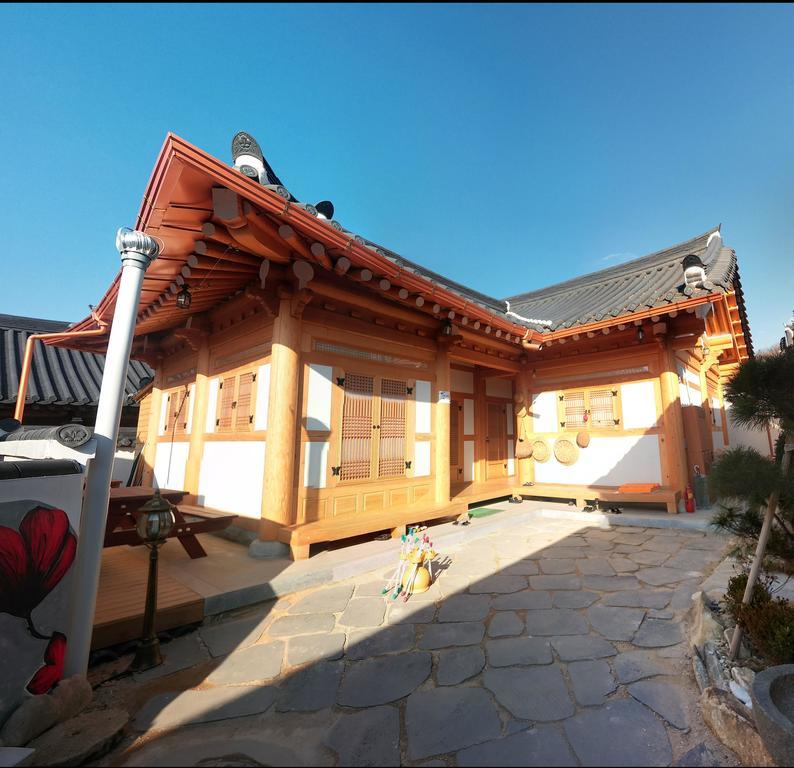 Hanok Guesthouse Jangsoo Jeonju Exterior photo