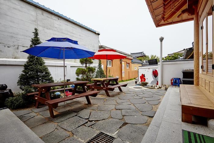 Hanok Guesthouse Jangsoo Jeonju Exterior photo